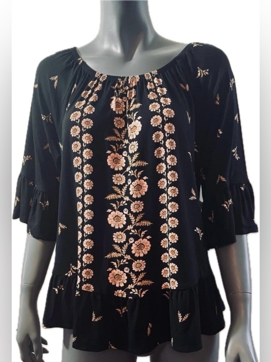Style & Co. Tops - NWT Style & Co. Petite Large Printed On-Off Knit Black Top